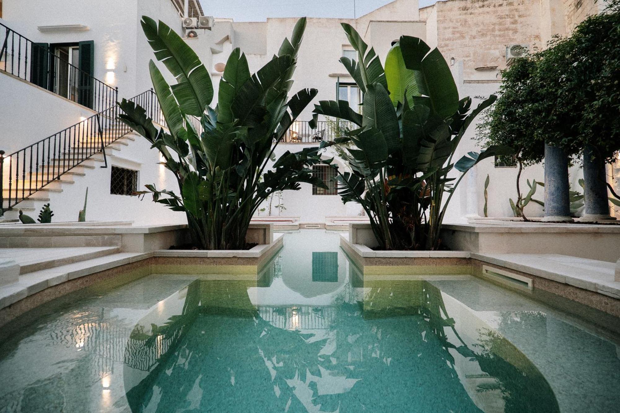 ホテル Palazzo Flora ガリポリ エクステリア 写真