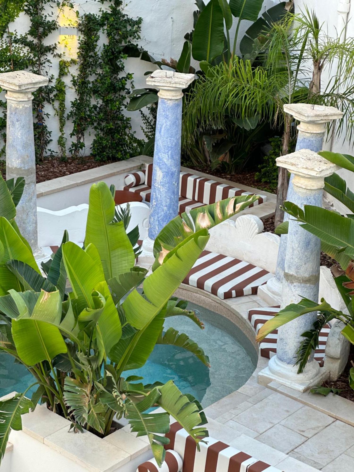 ホテル Palazzo Flora ガリポリ エクステリア 写真